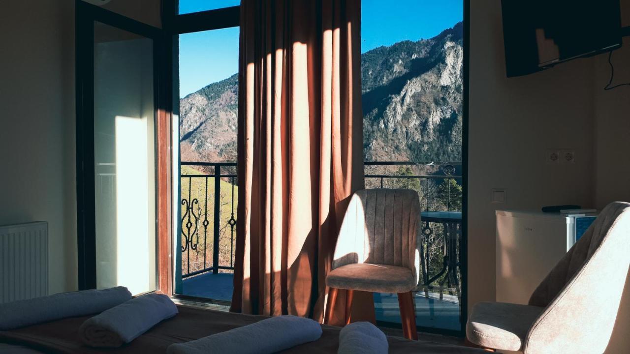 Hotel Khulo Lnn Экстерьер фото