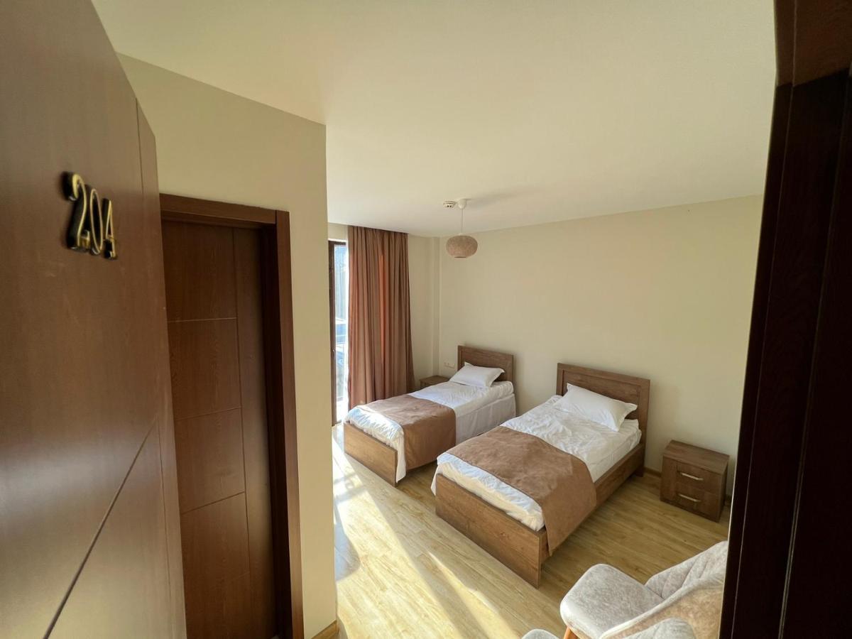 Hotel Khulo Lnn Экстерьер фото