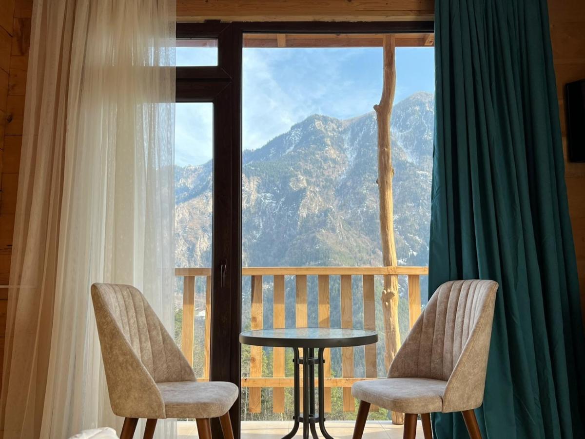 Hotel Khulo Lnn Экстерьер фото