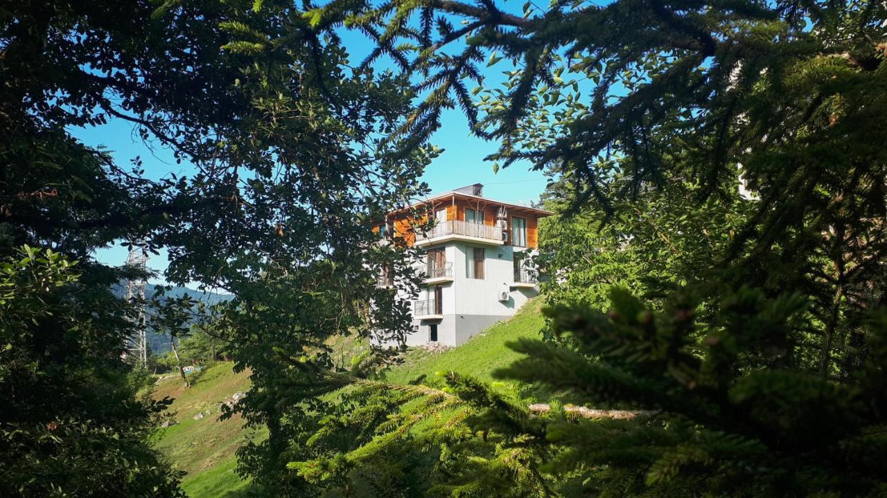 Hotel Khulo Lnn Экстерьер фото