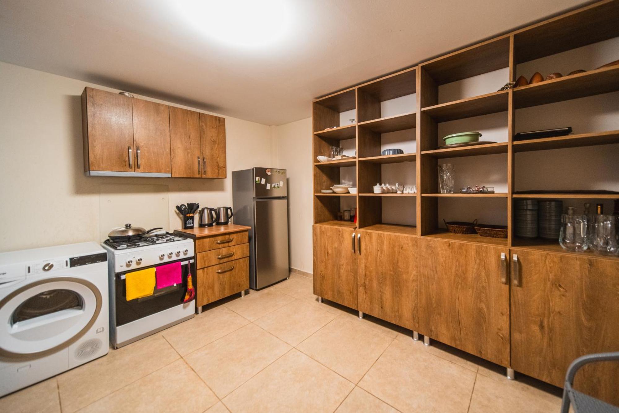 Hotel Khulo Lnn Экстерьер фото